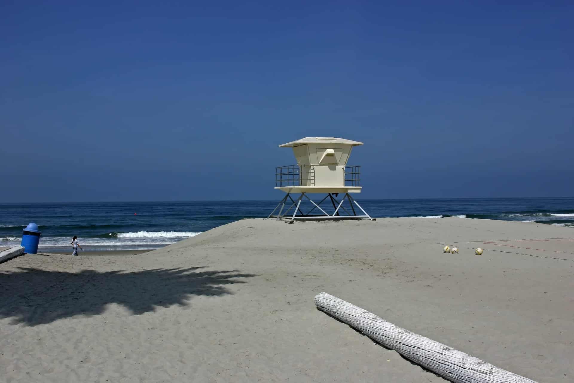 Beach and rescue tower in San Diego, California, USA.